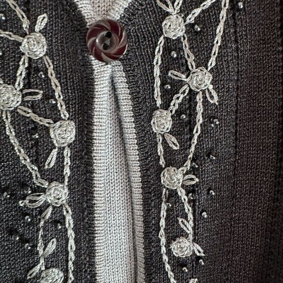 Norton McNaughton Embroidered Silk Tank Cardigan Vtg Size PXL - Picture 2 of 9